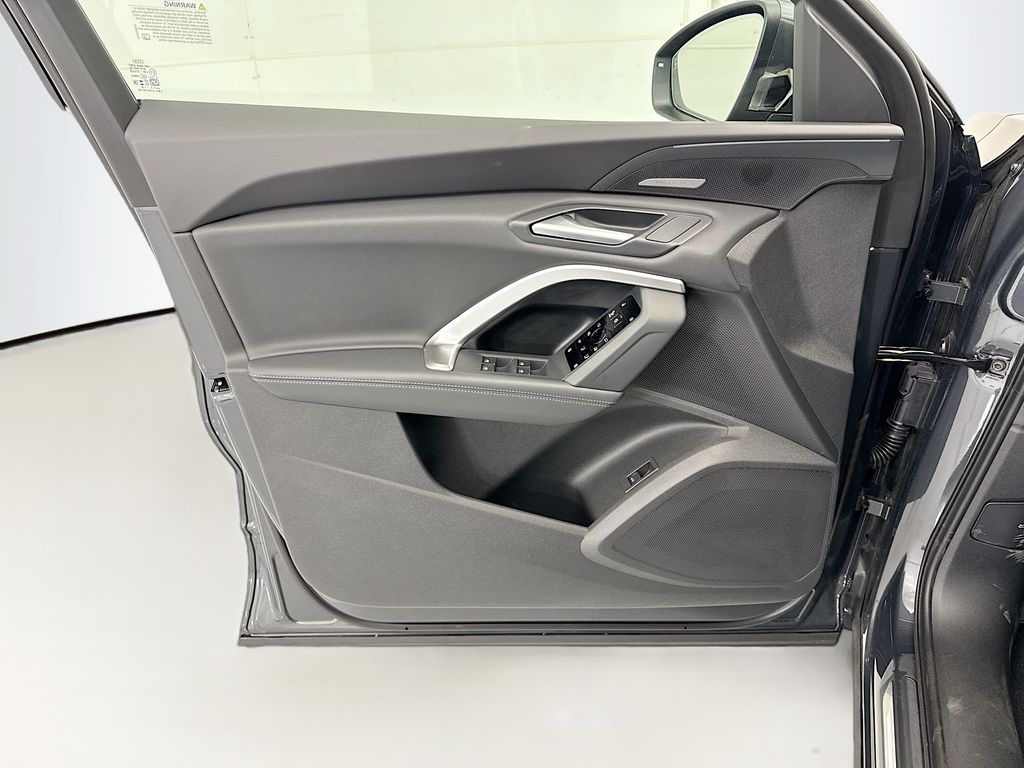 Thumbnail: 2026 Audi Q5 - 23