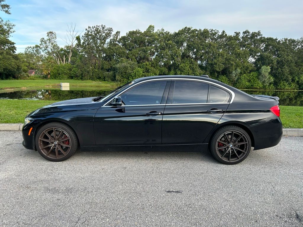 Thumbnail: 2016 BMW 3 Series - 2