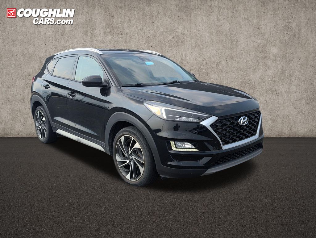 Black Noir Pearl 2020 Hyundai Tucson SUV / Crossover Front-Wheel Drive 6-Speed Automatic
