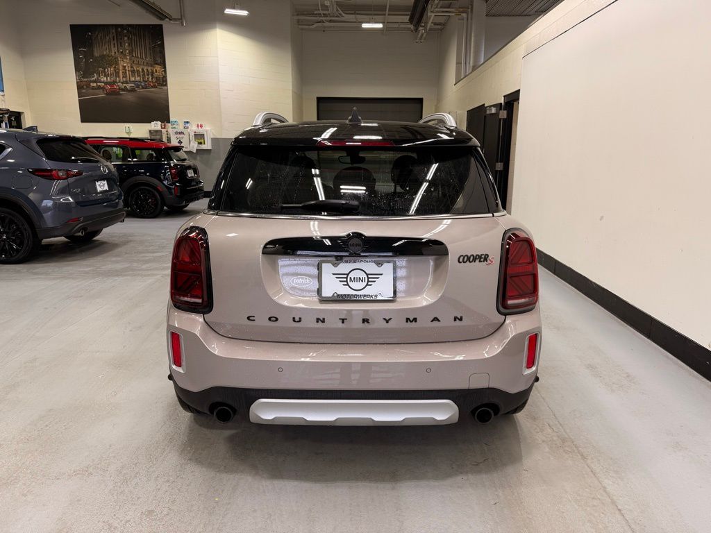 2022 MINI Cooper Countryman S 4