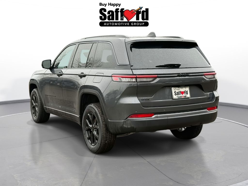 New 2026 Gray Jeep Altitude image 5