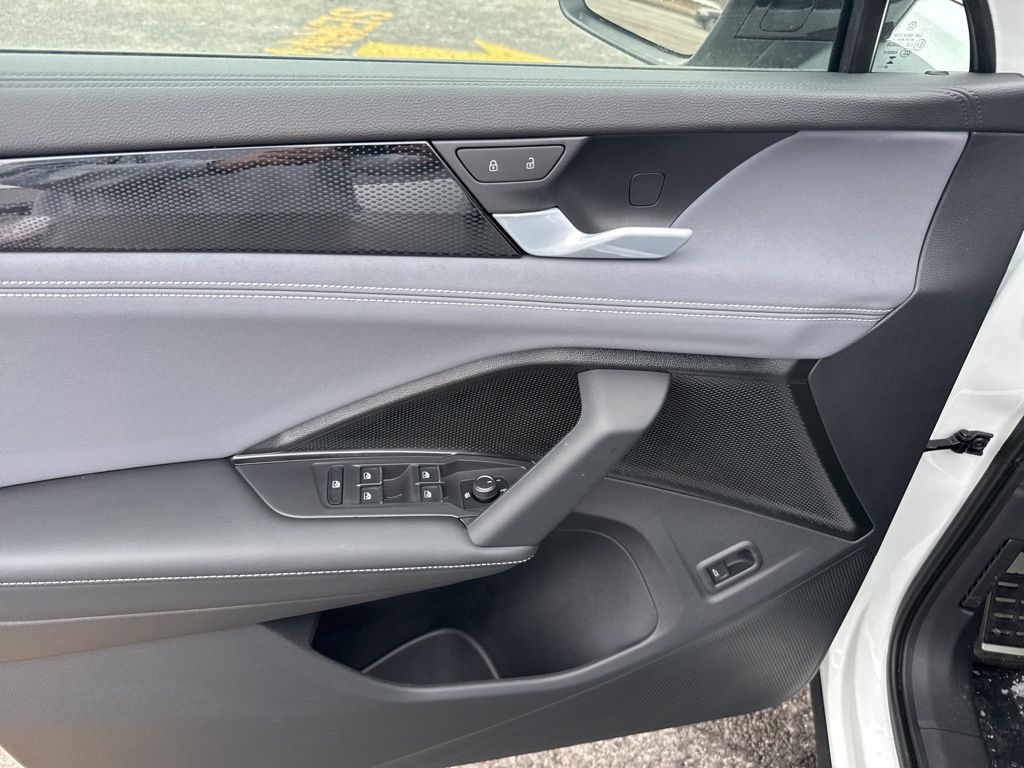 New 2026 Black Volkswagen 2.0T SE R-Line Black image 17