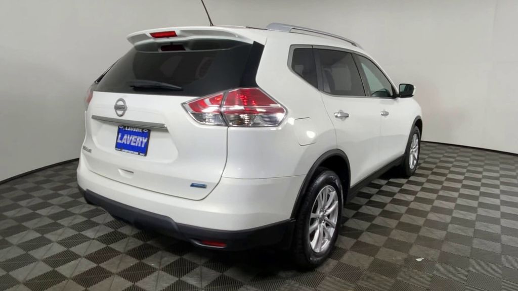 2014 Nissan Rogue SL 8