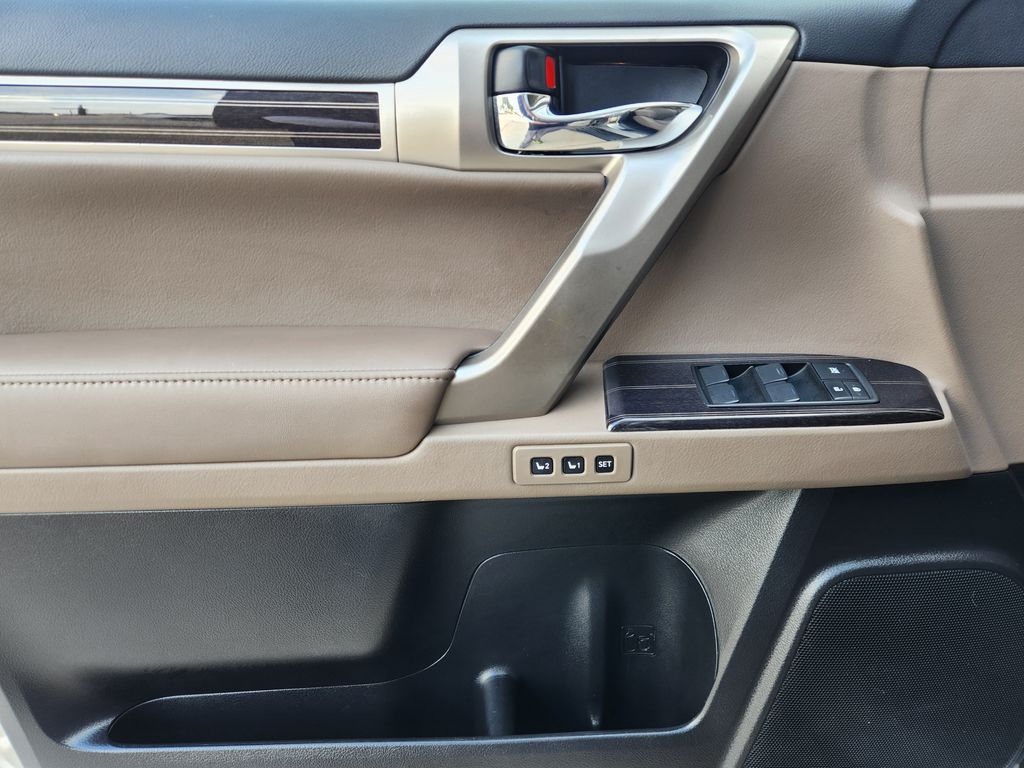 2021 Lexus GX 460 Silver at Community Toyota