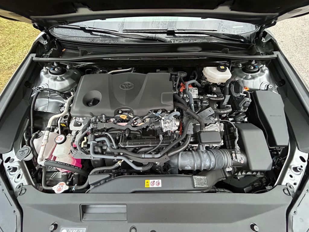 Thumbnail: 2025 Toyota Camry - 11