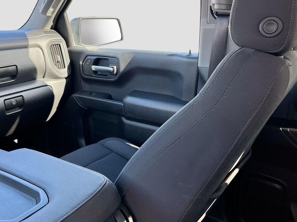 Used 2024 White Chevrolet Custom Trail Boss image 21