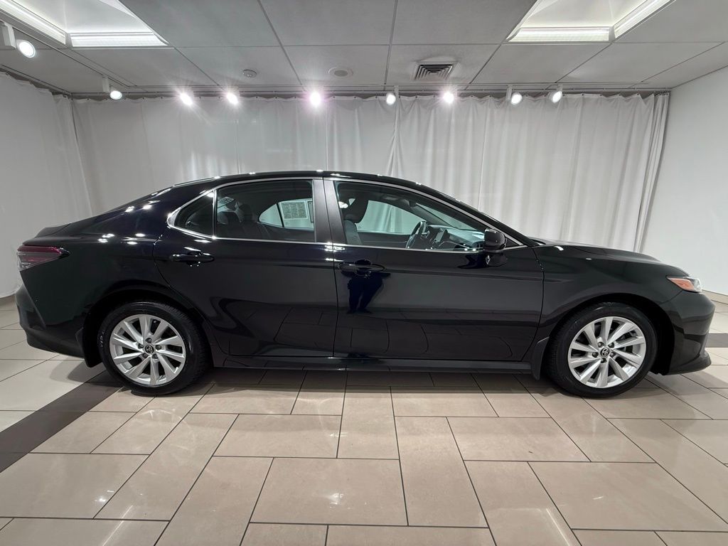 Thumbnail: 2023 Toyota Camry - 6