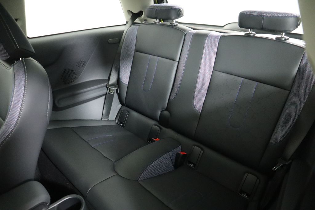 Thumbnail: 2025 MINI Cooper - 22