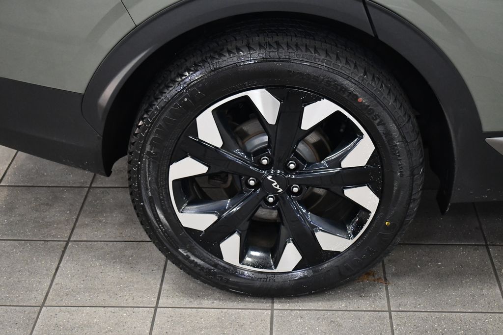 Thumbnail: 2023 Kia Sportage - 13