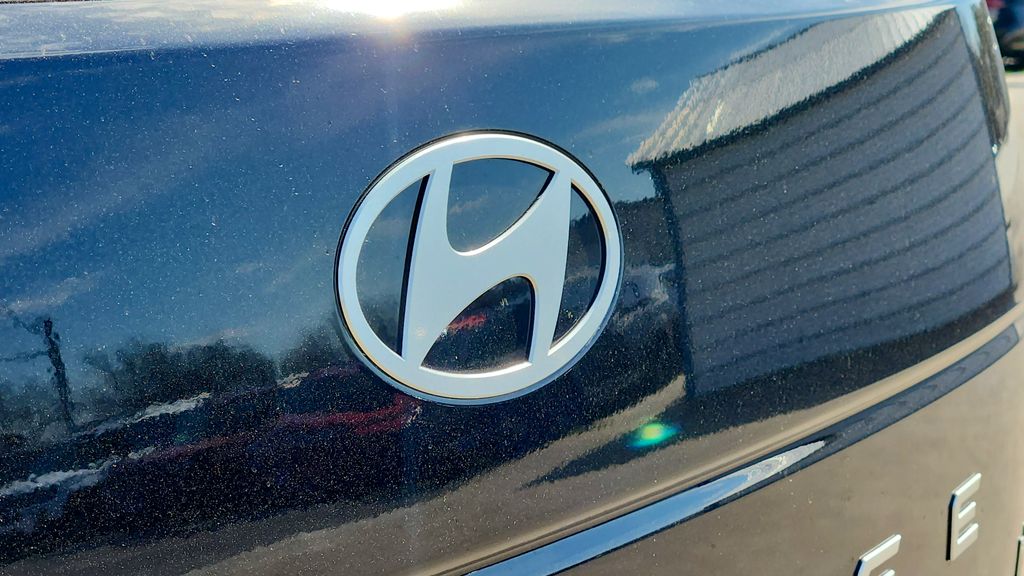 2026 Hyundai Santa Fe Hybrid