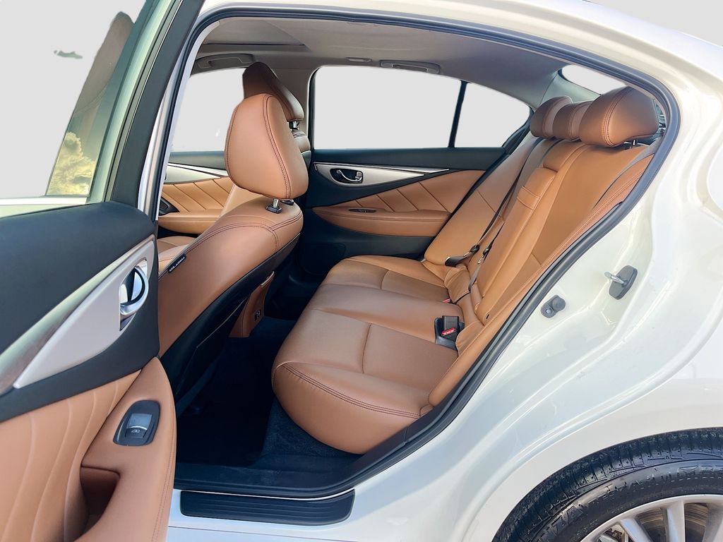 2024 INFINITI Q50 LUXE White at AutoSavvy Houston Southwest