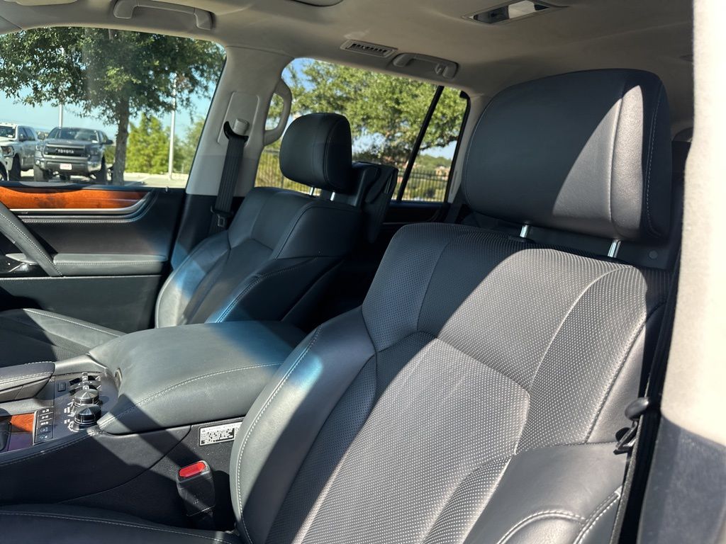Used Car 2016 Lexus Lx  570 For Sale Under $50,000 In Austin, Texas