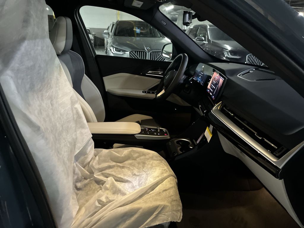 Thumbnail: 2026 BMW X1 - 25