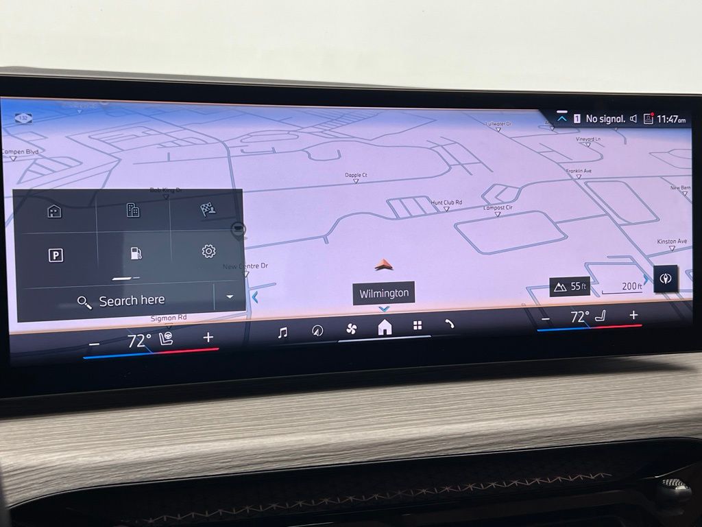 Thumbnail: 2025 BMW 4 Series - 18