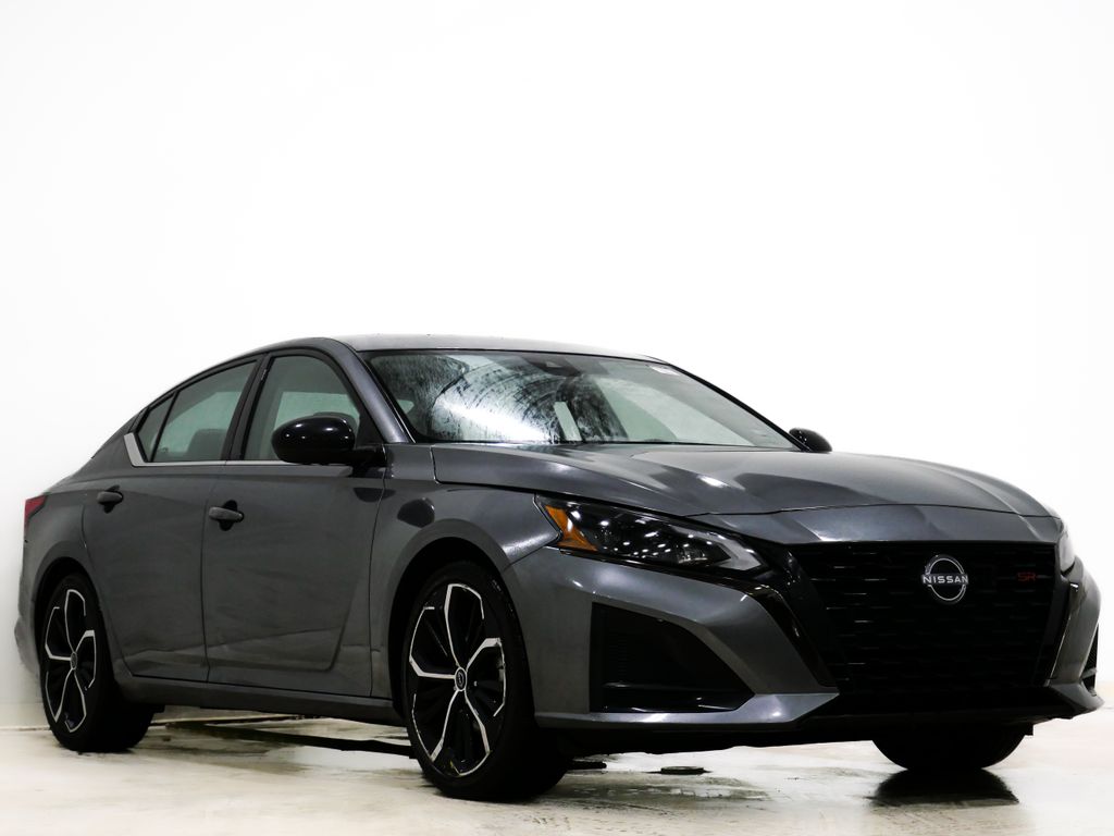 2024 Nissan Altima 2.5 SR FWD