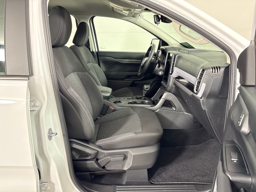 Certified Used 2025 White Ford XL image 7