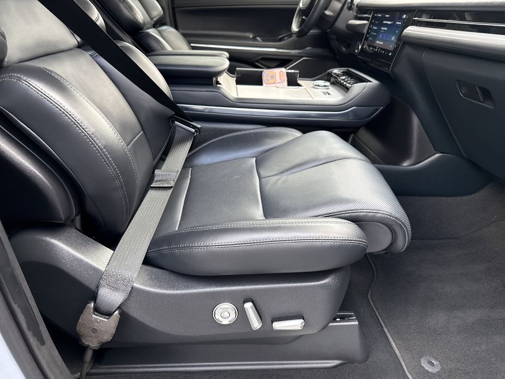 Used 2025 Lincoln Navigator L SUV