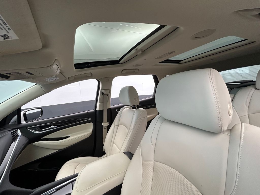 Used 2024 White Frost Tricoat Buick Essence image 14