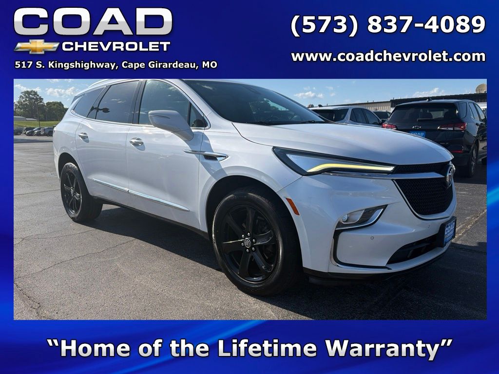 White Frost Tricoat 2023 Buick Enclave Essence FWD SUV / Crossover Front-Wheel Drive 9-Speed Automatic