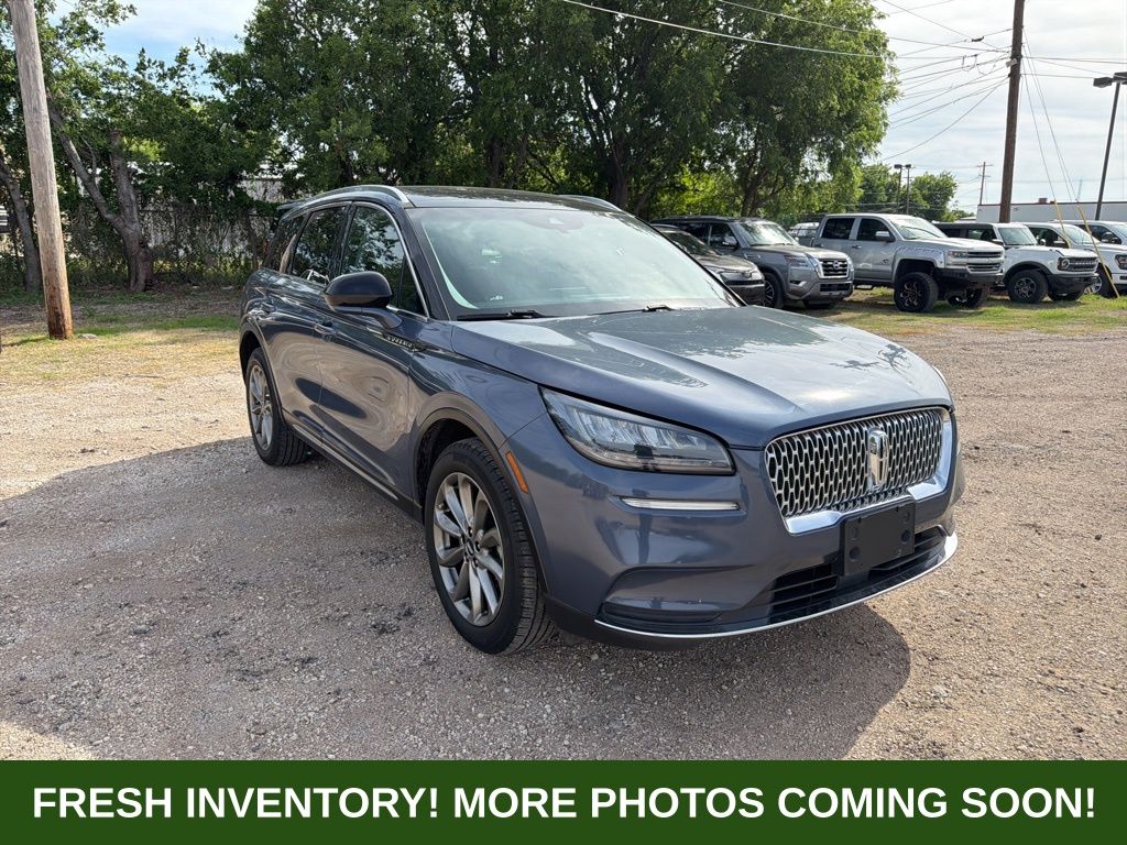 Blue Metallic 2022 Lincoln Corsair Standard FWD SUV / Crossover Front-Wheel Drive 8-Speed Automatic