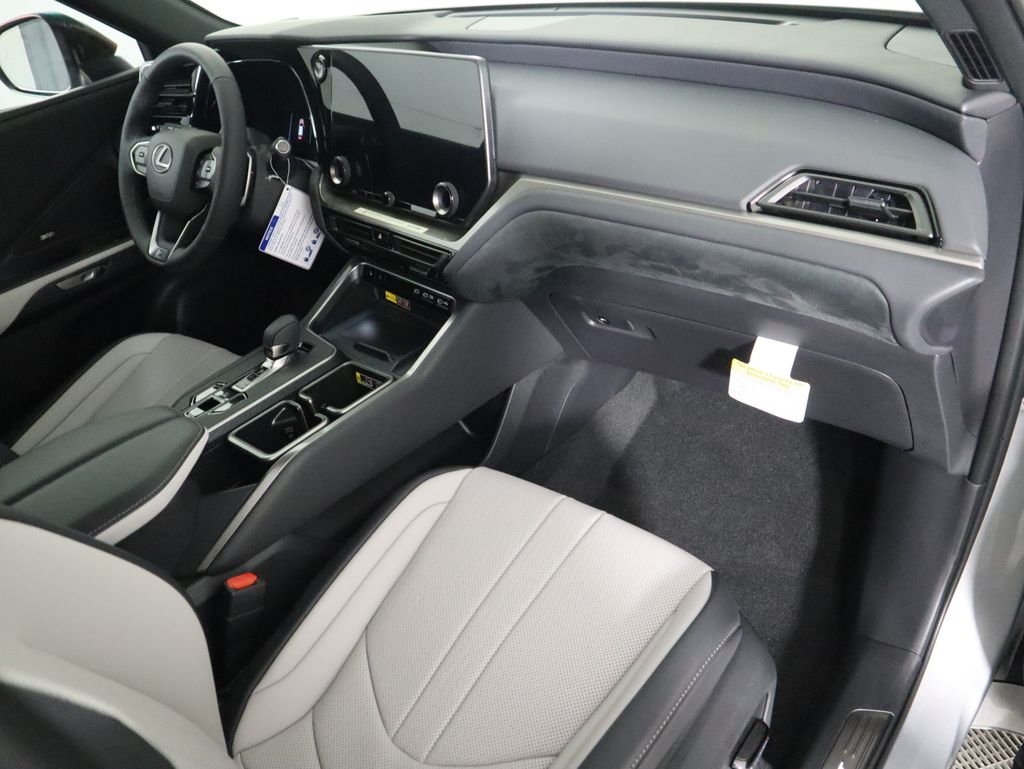 Thumbnail: 2026 Lexus TX - 18