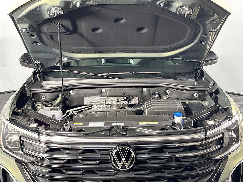 2025 Volkswagen Atlas 2.0T Peak Edition