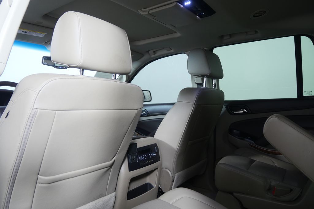 Thumbnail: 2017 Chevrolet Tahoe - 17