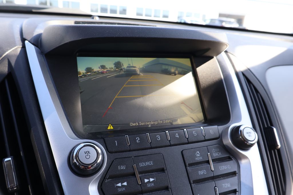 Thumbnail: 2015 Chevrolet Equinox - 25