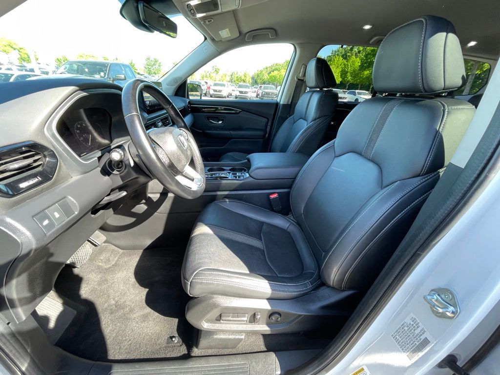 Thumbnail: 2024 Honda Pilot - 27