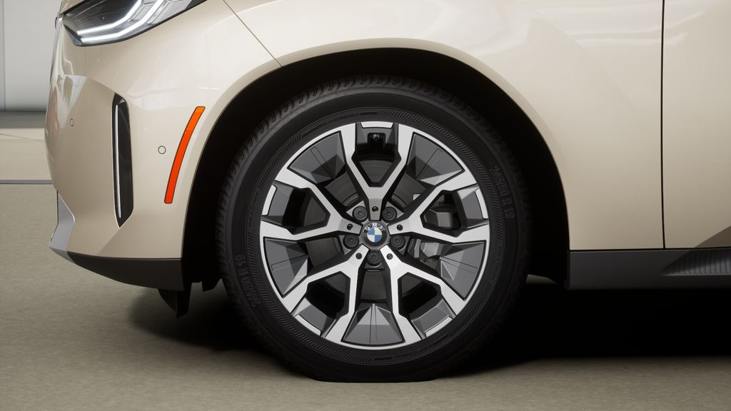Thumbnail: 2025 BMW X3 - 32