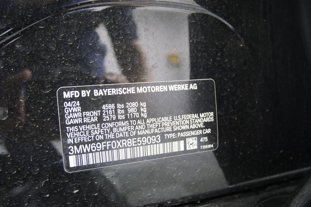 Thumbnail: 2024 BMW 3 Series - 30