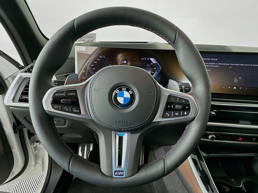 Thumbnail: 2026 BMW X5 - 10