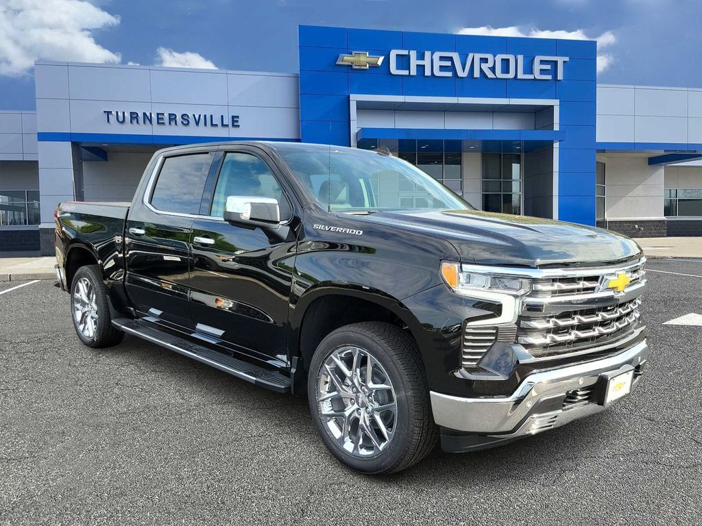 2024 Chevrolet Silverado 1500 LTZ 2