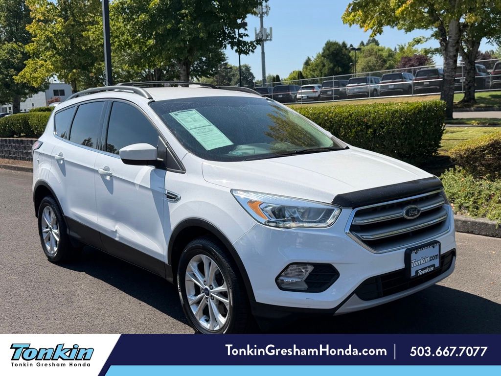 Oxford White 2017 Ford Escape SUV / Crossover All-Wheel Drive 6-Speed Automatic