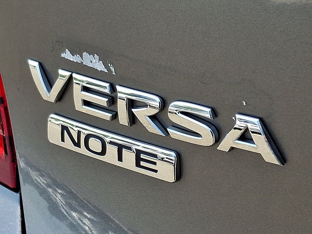 2016 Nissan Versa Note SV 28