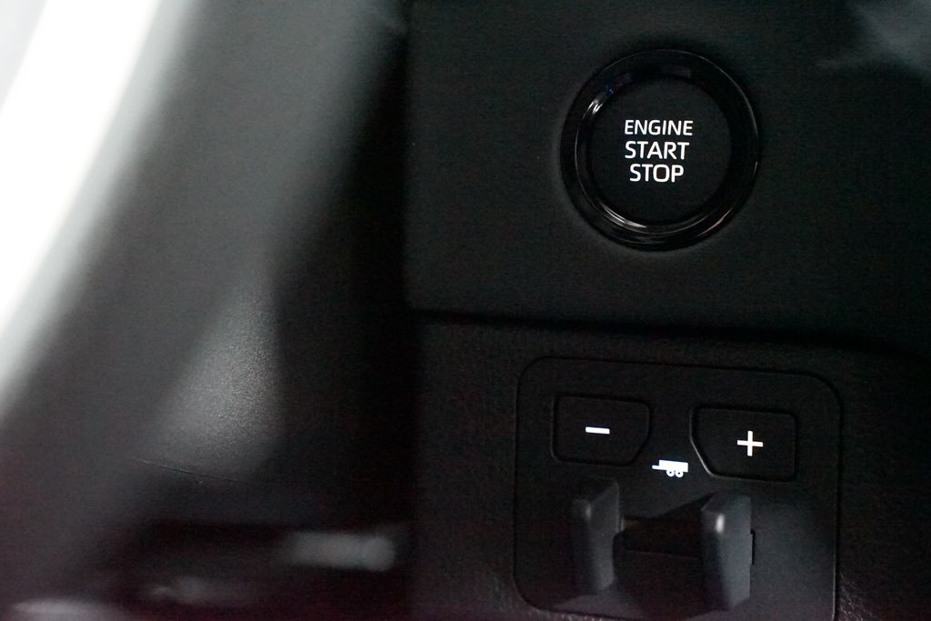 Thumbnail: 2026 Toyota Tundra - 25