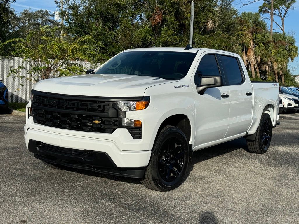 2024 Chevrolet Silverado 1500 Custom 4