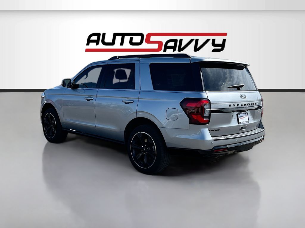 Used 2024 Silver Ford Limited image 5