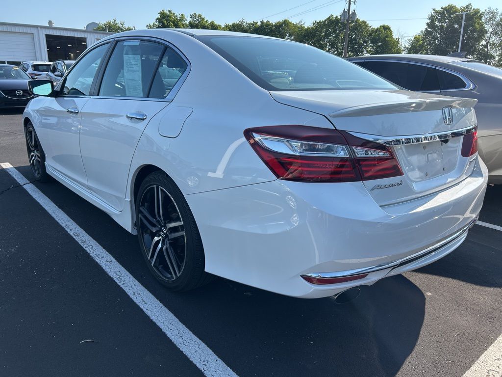 Thumbnail: 2016 Honda Accord - 2