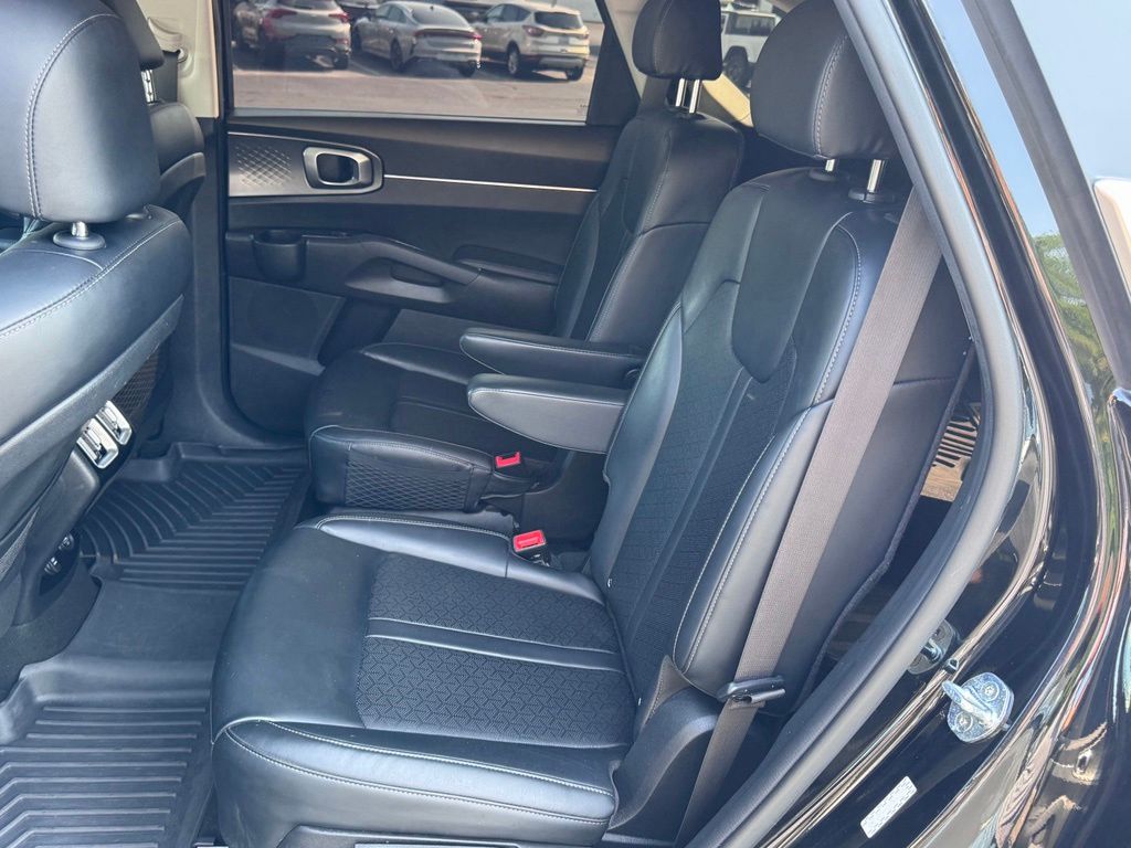 KiaSorento Hybrid31
