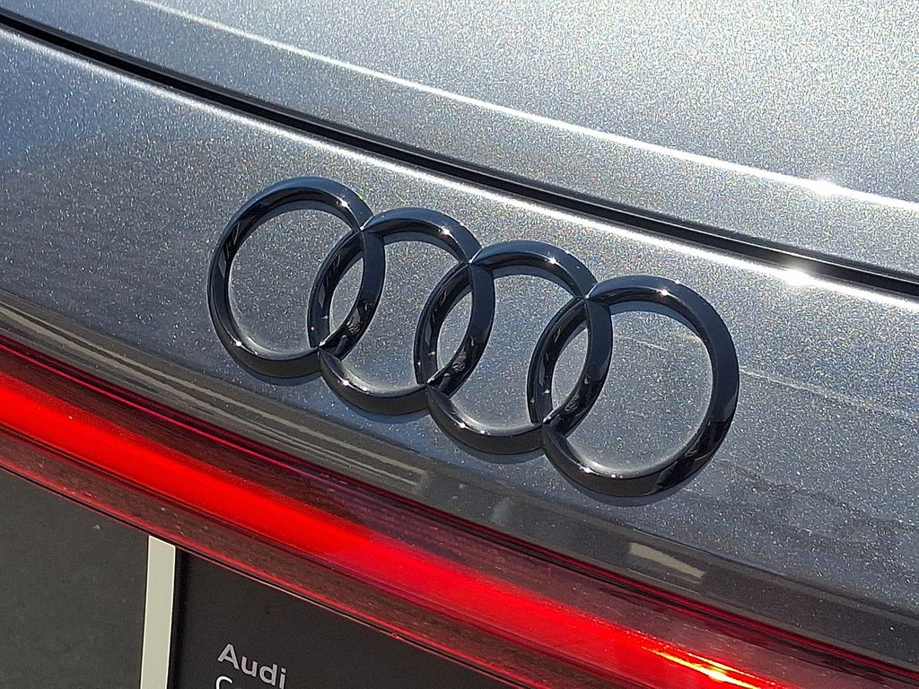 Thumbnail: 2023 Audi e-tron GT - 30