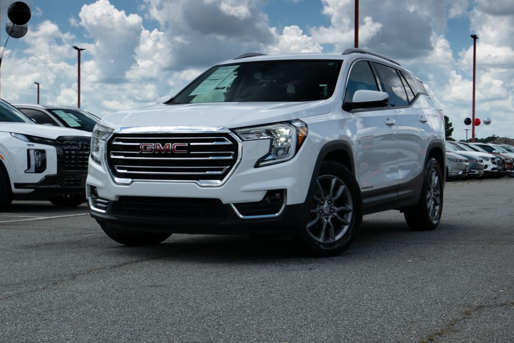 2023 GMC Terrain SLT