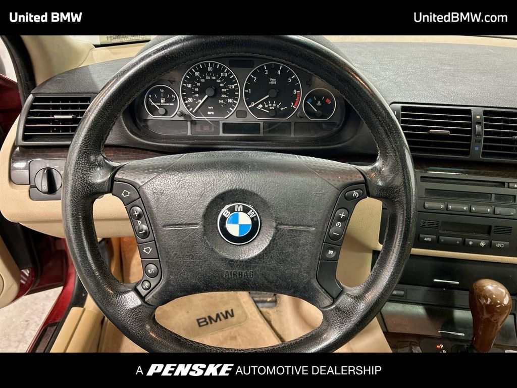 2001 BMW 3 Series 330i 14