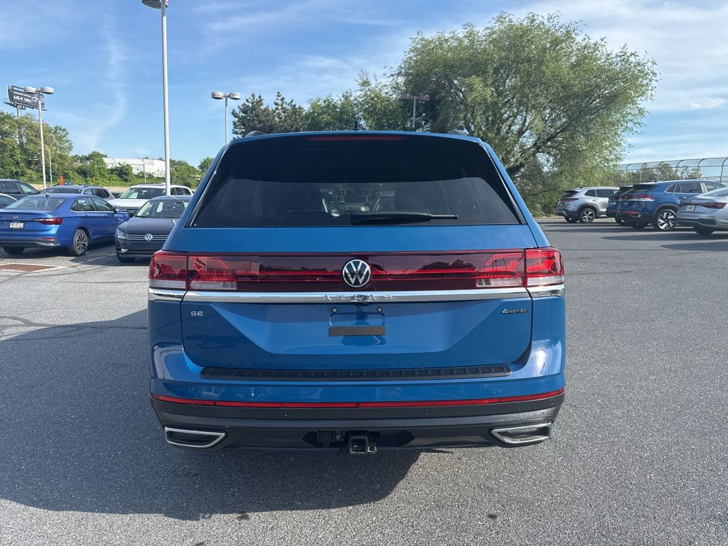 2025 Volkswagen Atlas 2.0T SE w/Technology Blue at Subaru and VW of Moon Township