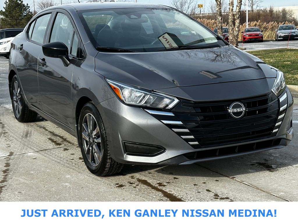 2024 Nissan Versa S FWD