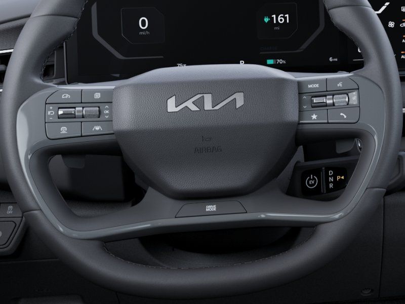 New 2026 Glacial White Pearl Kia Light image 22