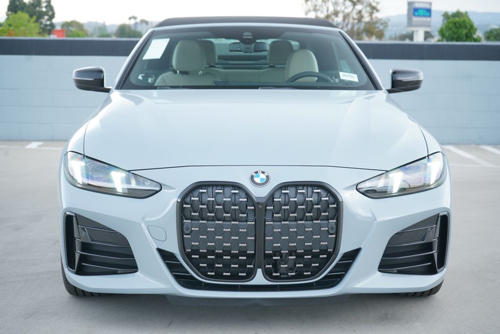 Thumbnail: 2026 BMW 4 Series - 3