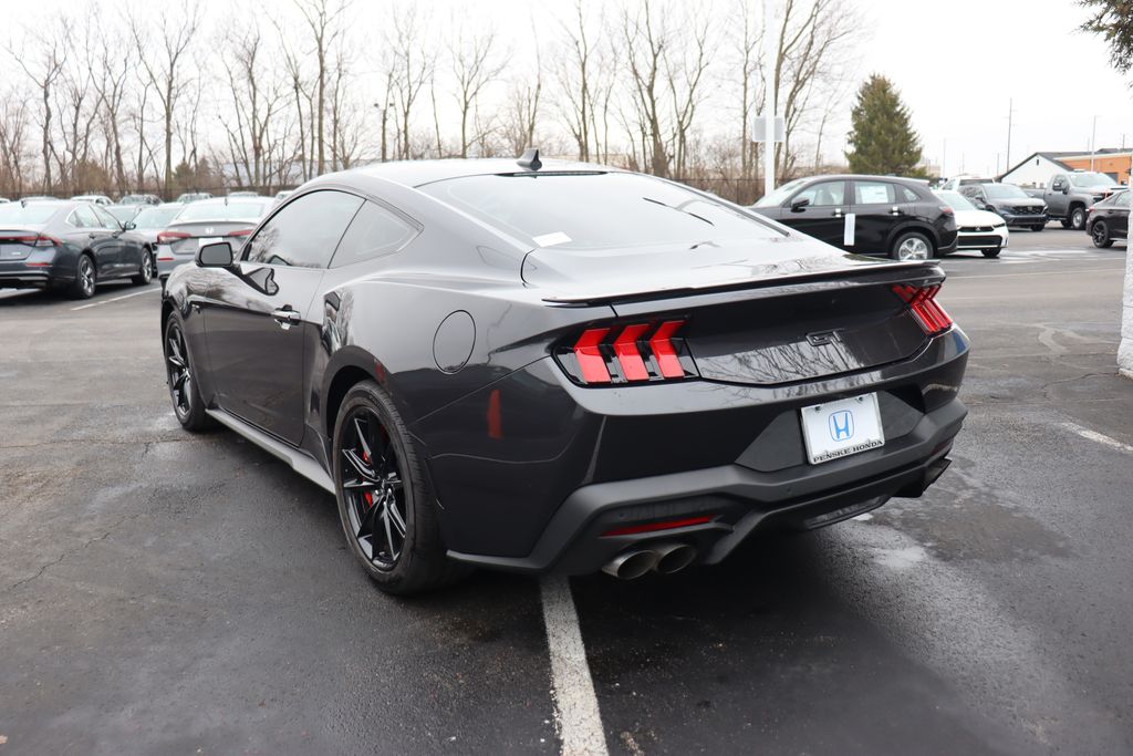 2024 Ford Mustang GT Premium 3