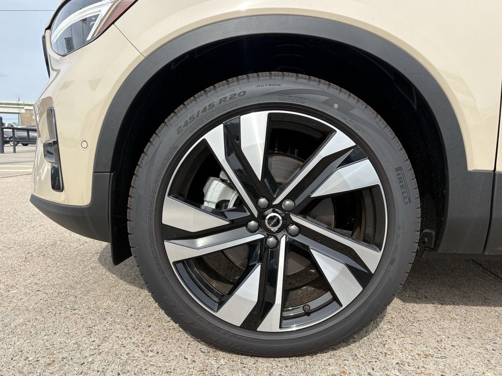 2026 Volvo XC40 B5 Ultra  at DeMontrond Automotive Group
