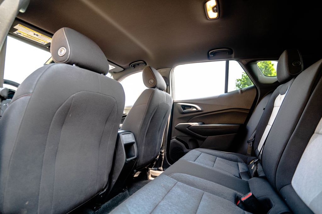 Used 2024 Chevrolet Trax SUV